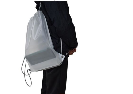 0.08mm Buzlu CPE İpli Çift Omuz Sırt Çantası Giyim İçin Plastik İpli Çantalar