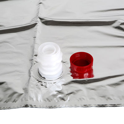 Seçiminiz ve gereksinimleriniz için özel bir şırınga ve muslukla kutuda bir çanta